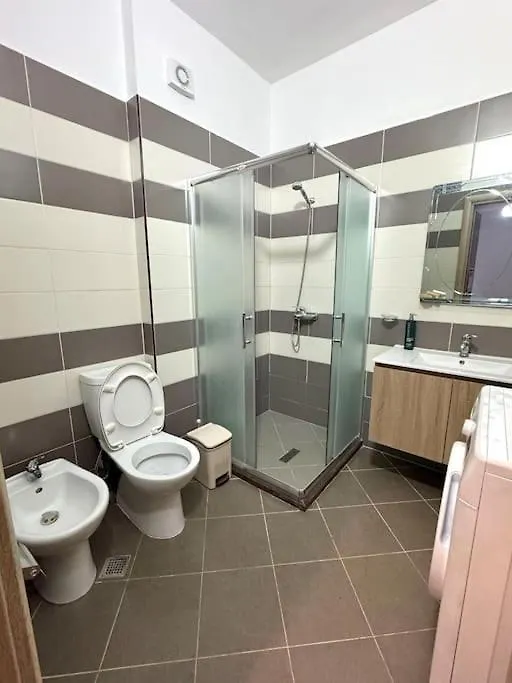 Cozy Apartment Near The Beach Vlore